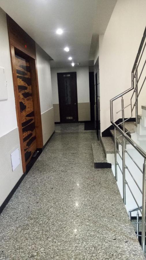 Alankrita Suites & Party Halls Meerut Buitenkant foto