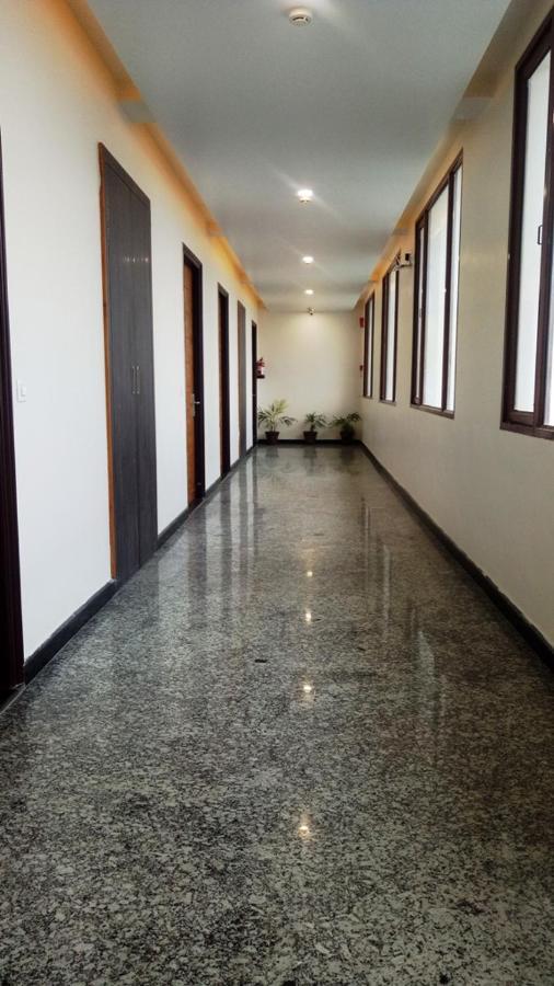 Alankrita Suites & Party Halls Meerut Buitenkant foto